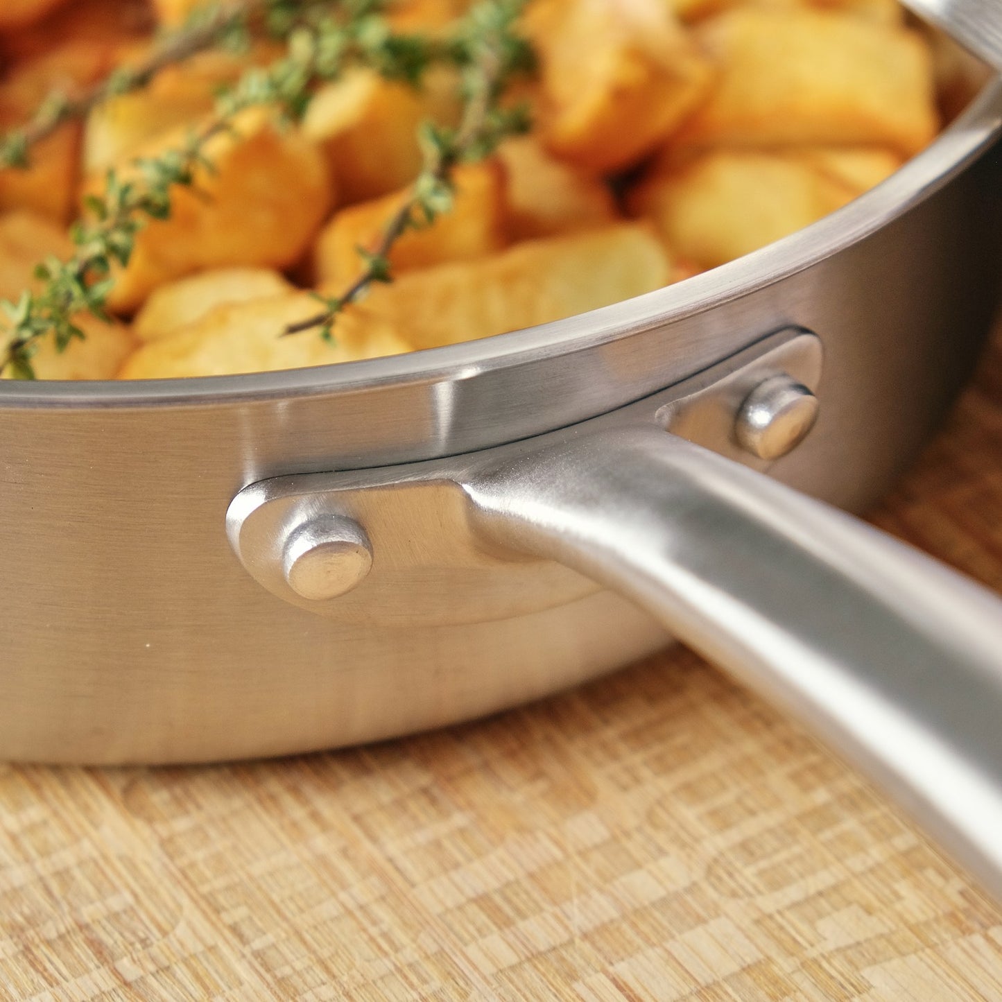 SAUTEUSE 24 CM INOX 18/10 TRIPLY - KAMBERG®