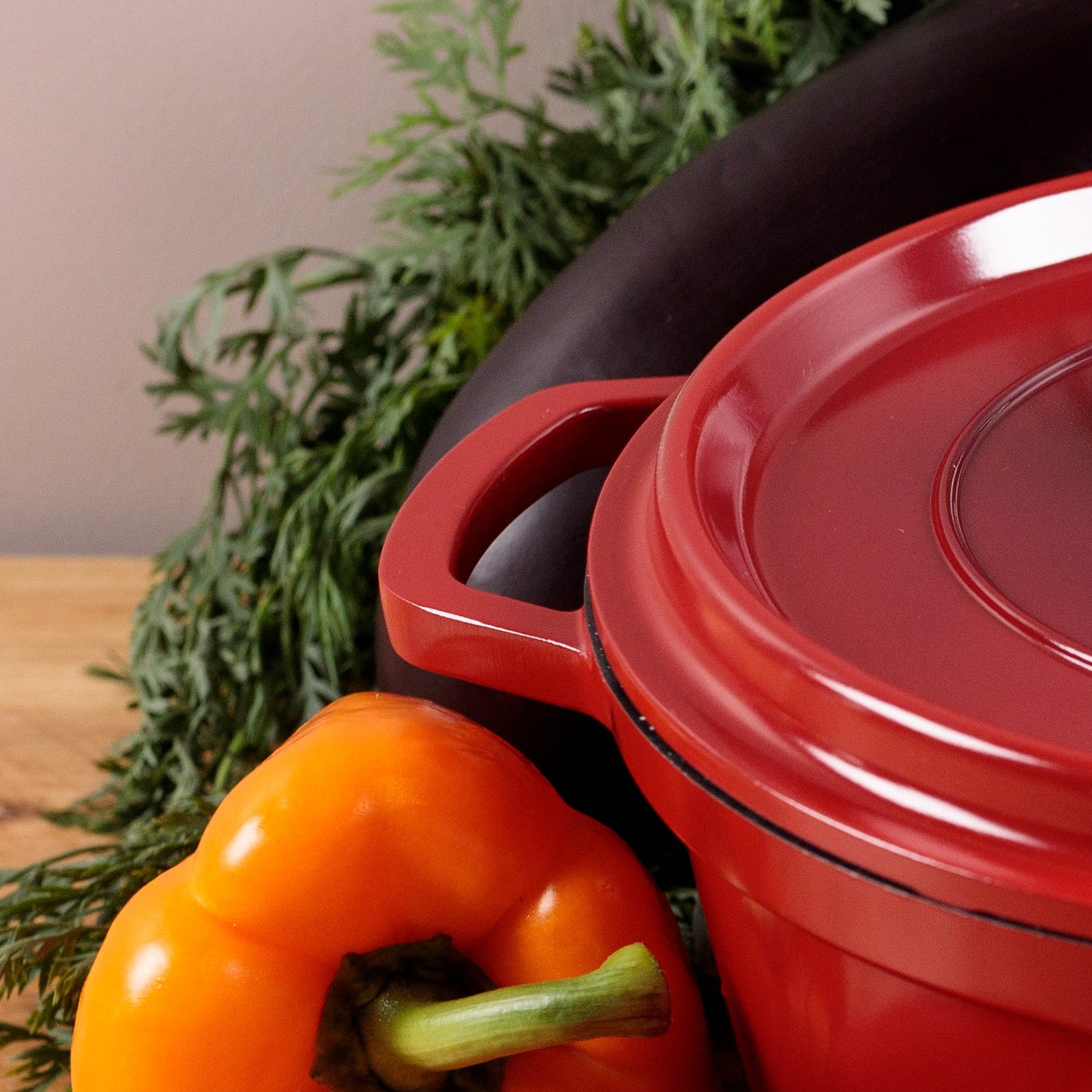 COCOTTE 16 CM ROUGE RONDE FONTE D'ALUMINIUM KAMBERG®