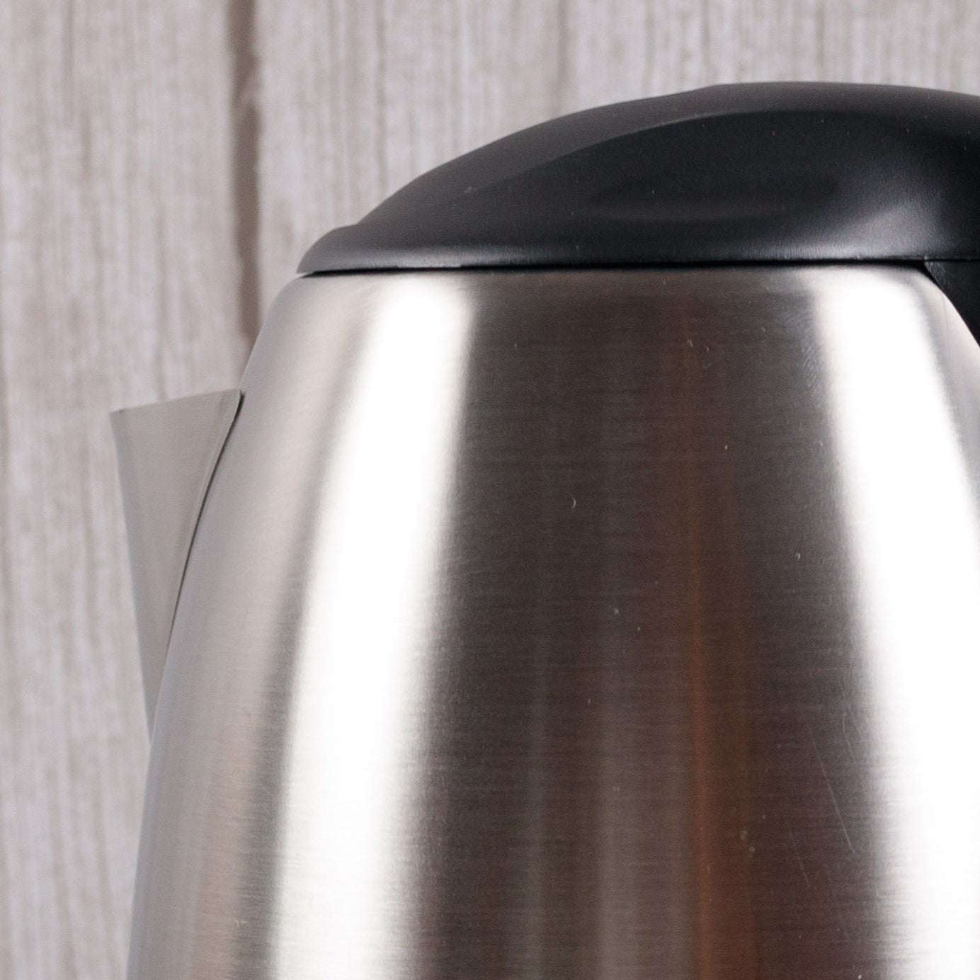 18/10 STAINLESS STEEL KETTLE 1.8 L. KAMBERG®