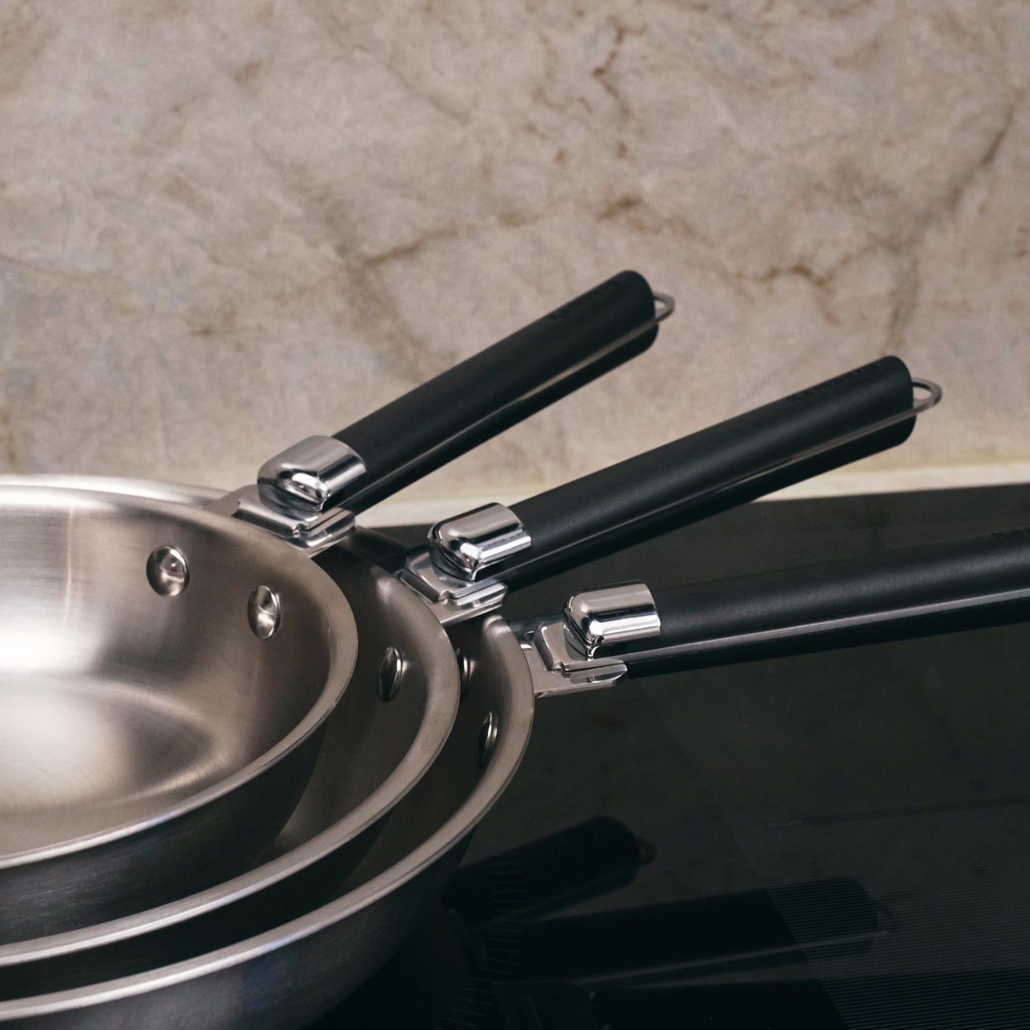 COFFRET 3 POELES 20/24/28 CM INOX TRIPLY MANCHE AMOVIBLE KAMBERG®